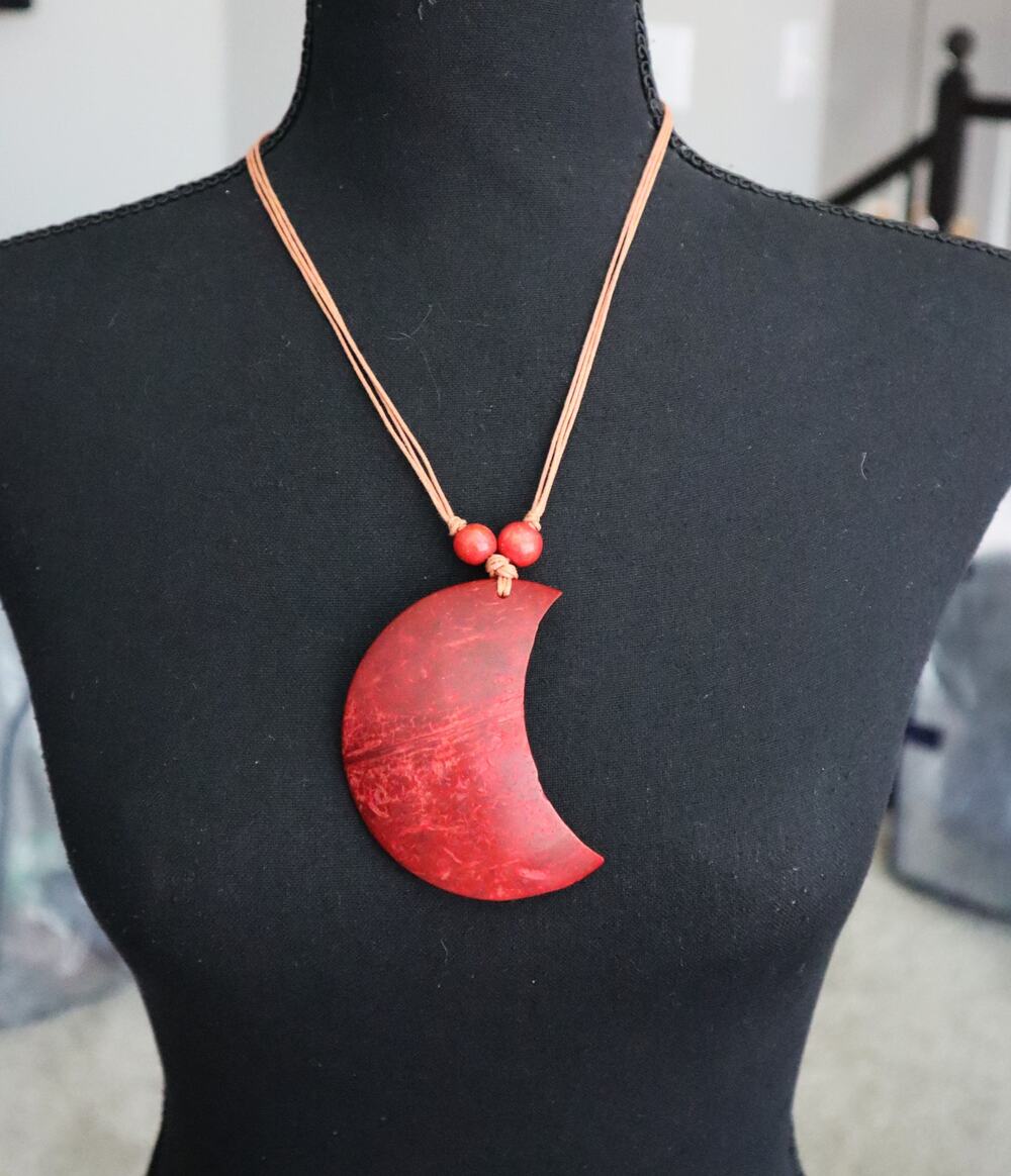 NWT Vintage 90s Y2K Large Red Wood Moon Necklace & Beaded Earring Leather Cord